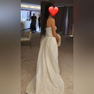 Elegant Pearl-Embellished Cream Dress Custom Worn Once Detachable Skirt Size 2